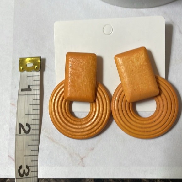 Folly Casa Tan Clara Earrings - Picture 8 of 12